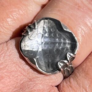 Vintage Silpada Sterling Silver Patterned Faceted Glass Ring Blue-Gray Size 8